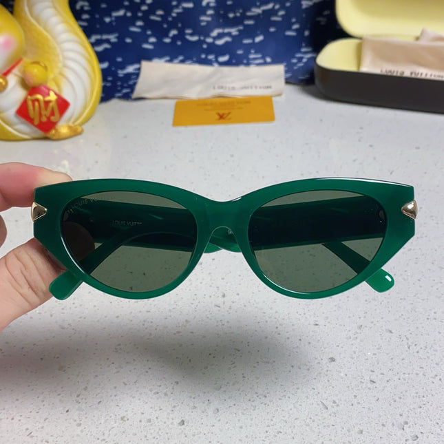 CAT EYE SUNGLASSES 576882 IN GREEN AND GOLD ACETATE