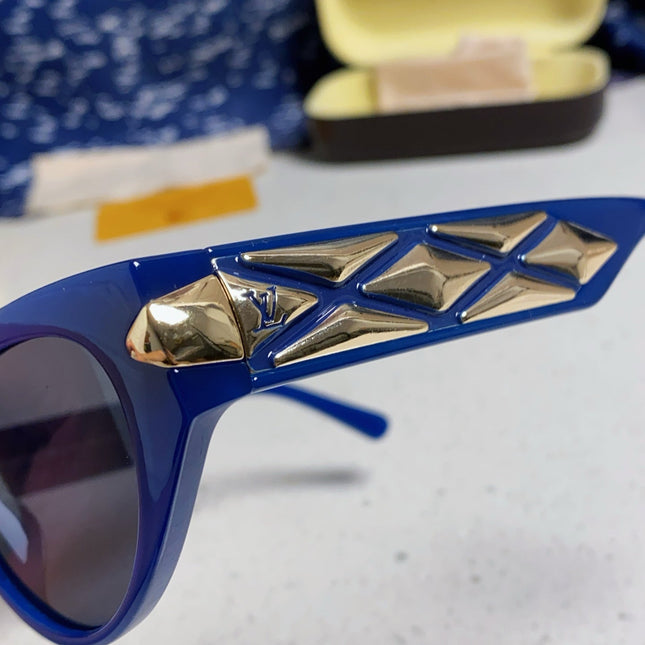 CAT EYE SUNGLASSES 576883 IN BLUE AND GOLD ACETATE