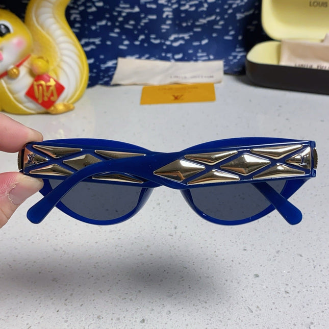CAT EYE SUNGLASSES 576883 IN BLUE AND GOLD ACETATE