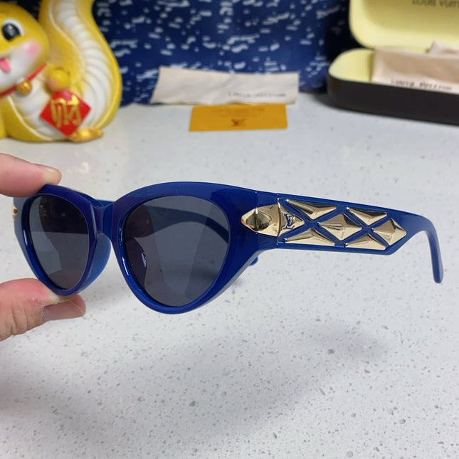CAT EYE SUNGLASSES 576883 IN BLUE AND GOLD ACETATE