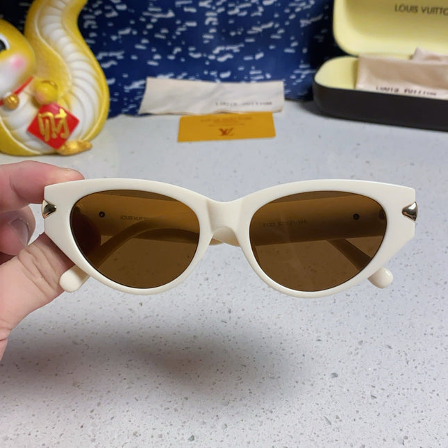 CAT EYE SUNGLASSES 576884 IN IVORY AND GOLD ACETATE