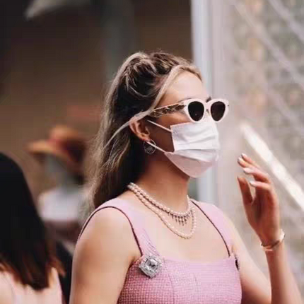 CAT EYE SUNGLASSES 576881 IN PINK AND GOLD ACETATE