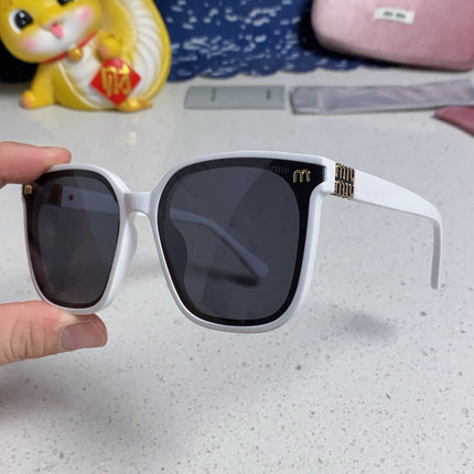 GLIMPSE SQUARE SUNGLASSES 554615 IN WHITE ACETATE