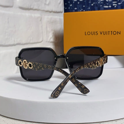 SQUARE SUNGLASSES 573321 IN BROWN ACETATE BLACK LENS MONOGRAM LOGO