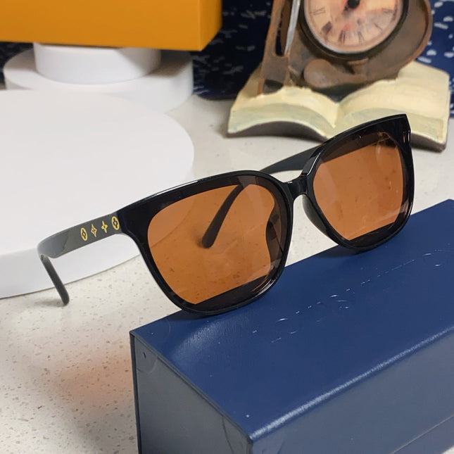 CAT EYE SUNGLASSES 571647 IN BLACK ACETATE BROWN LENS