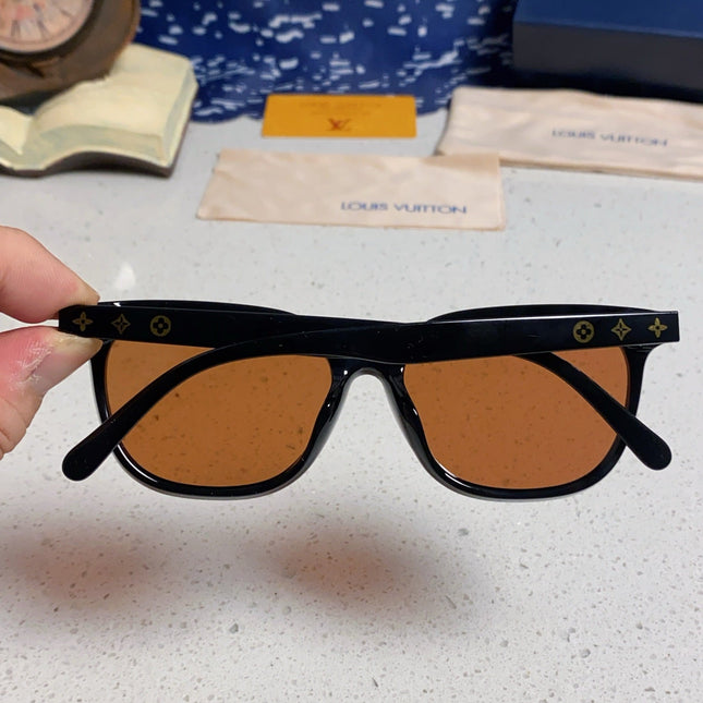 CAT EYE SUNGLASSES 571647 IN BLACK ACETATE BROWN LENS
