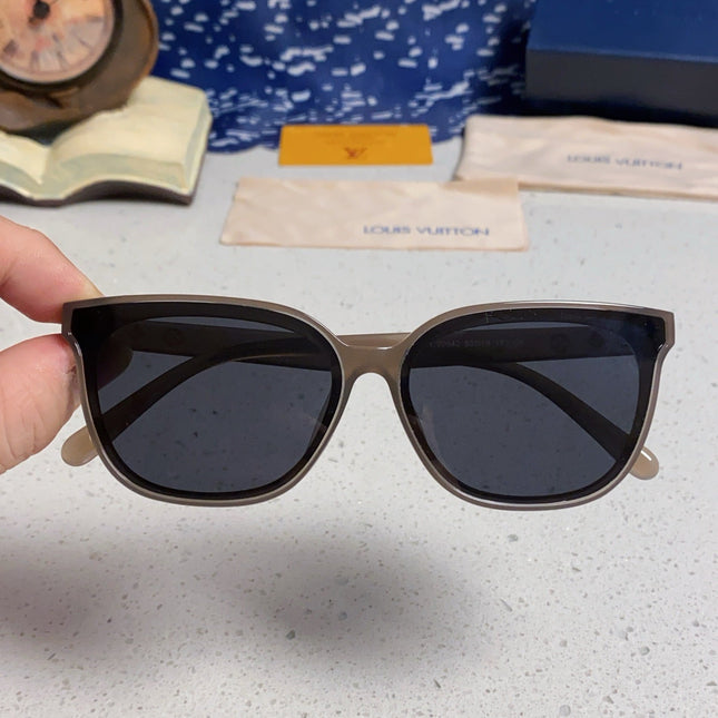 CAT EYE SUNGLASSES 571648 IN BEIGE CLEAR ACETATE