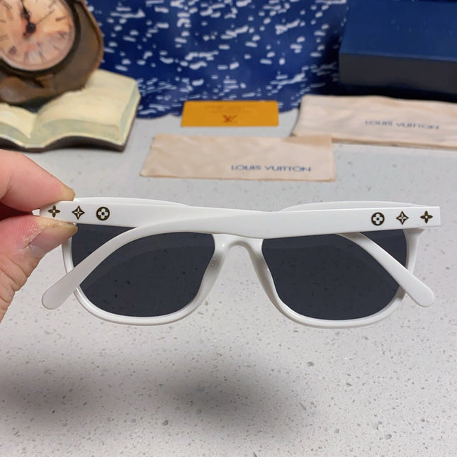 CAT EYE SUNGLASSES 571651 IN WHITE ACETATE