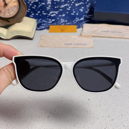 CAT EYE SUNGLASSES 571651 IN WHITE ACETATE