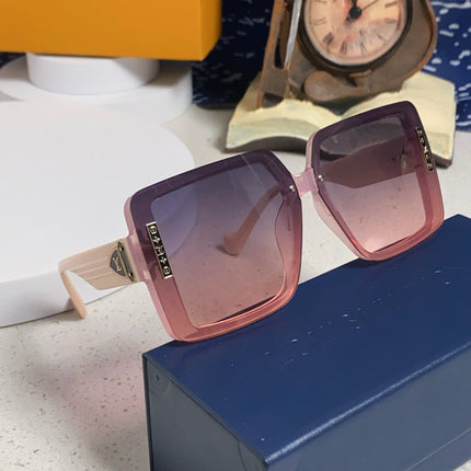 SQUARE SUNGLASSES 571653 IN PINK CLEAR ACETATE