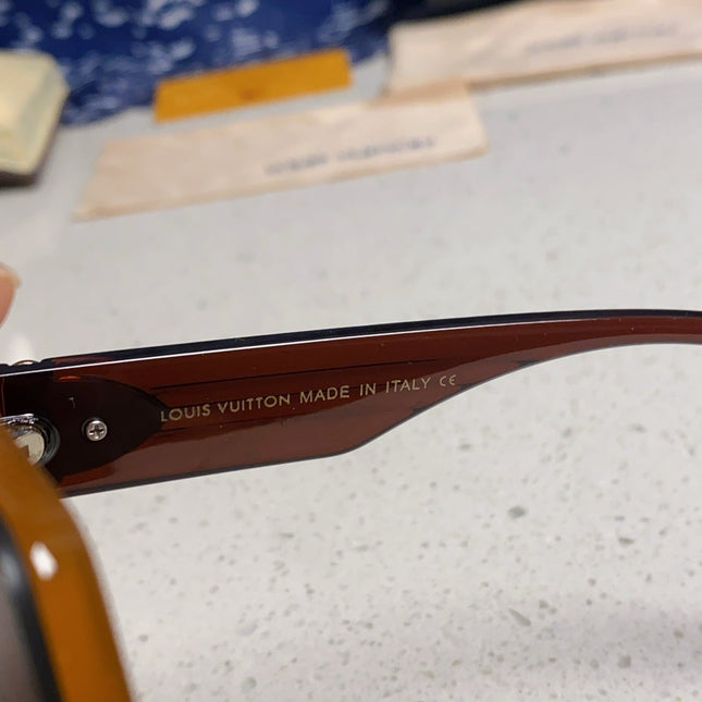 SQUARE SUNGLASSES 571655 IN BROWN CLEAR ACETATE