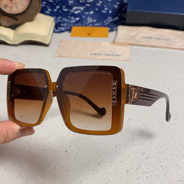 SQUARE SUNGLASSES 571655 IN BROWN CLEAR ACETATE