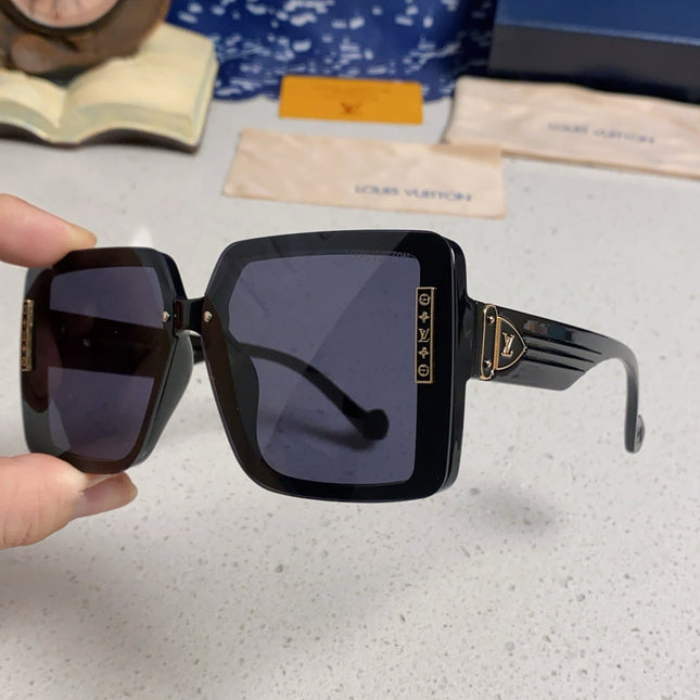 SQUARE SUNGLASSES 571657 IN BLACK ACETATE
