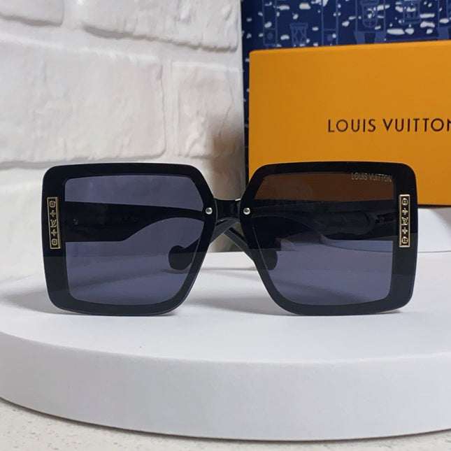 SQUARE SUNGLASSES 571657 IN BLACK ACETATE