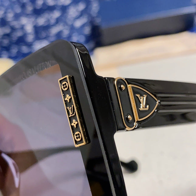 SQUARE SUNGLASSES 571657 IN BLACK ACETATE