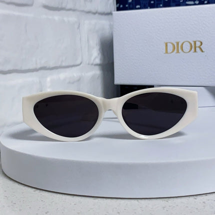 MONTAIGNE SUNGLASS 578113 IN OFF WHITE ACETATE