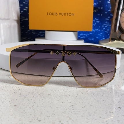 GOLDEN MASK SUNGLASSES 582732 IN GOLD METAL DARK GREY SMOKE LENSES