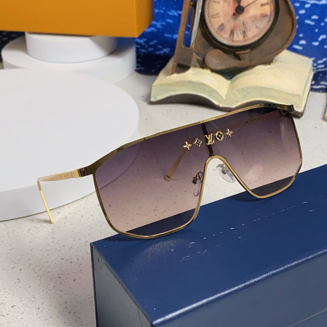 GOLDEN MASK SUNGLASSES 582732 IN GOLD METAL DARK GREY SMOKE LENSES