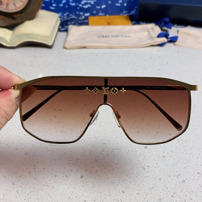 GOLDEN MASK SUNGLASSES 582733 IN GOLD METAL BROWN SMOKE LENSES