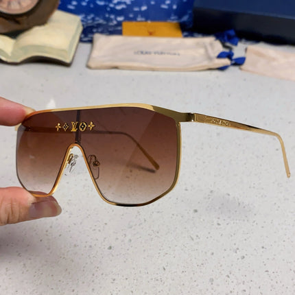 GOLDEN MASK SUNGLASSES 582733 IN GOLD METAL BROWN SMOKE LENSES