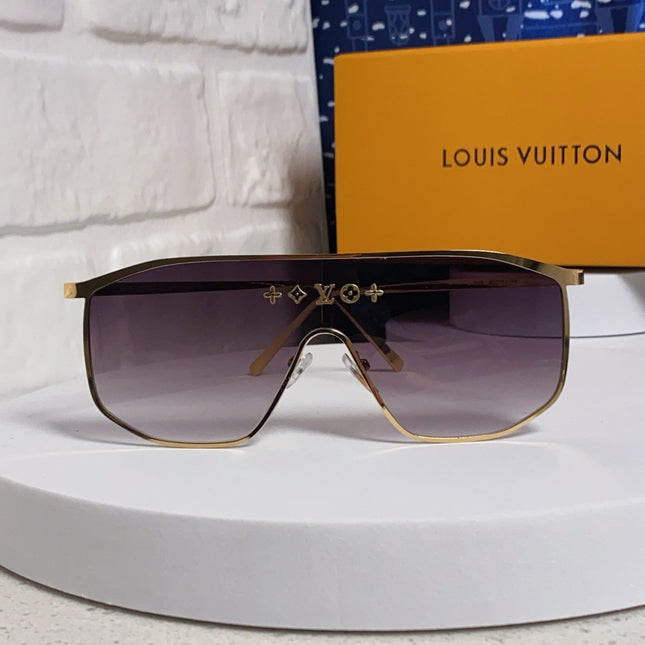 GOLDEN MASK SUNGLASSES 582734 IN GOLD METAL GREY SMOKE LENSES