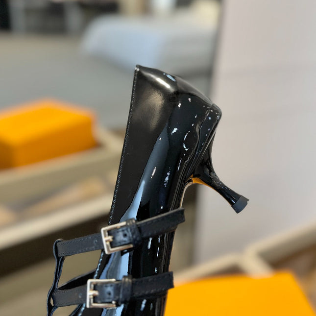HIGH PUMP 5 CM TRIPLE-STRAP IN BLACK PATENT CALFSKIN