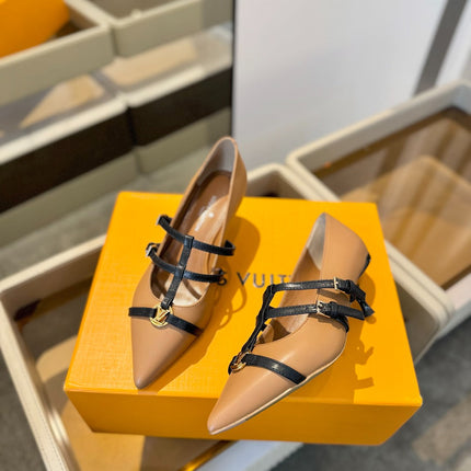 HIGH PUMP 5 CM TRIPLE-STRAP IN CIDER BROWN CALFSKIN WITH BLACK STRAP