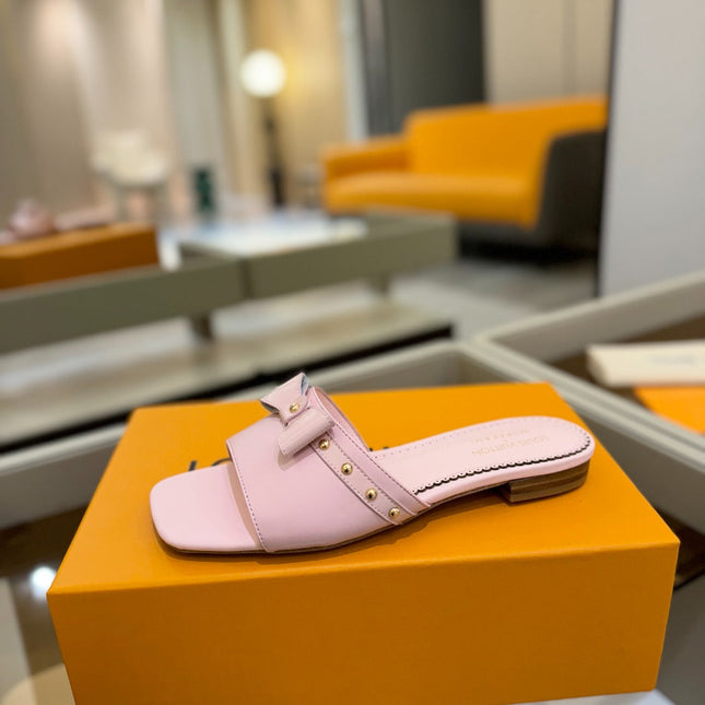 LV X TM 6AM FLAT MULE IN BABY PINK CALFSKIN