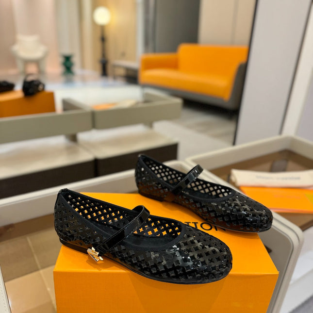 ROMY FLAT BALLERINA IN BLACK MESH PATENT CALFSKIN