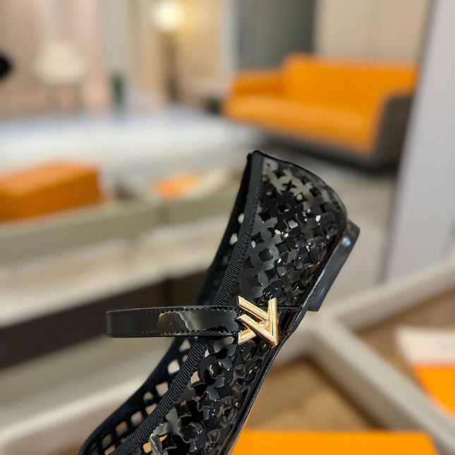 ROMY FLAT BALLERINA IN BLACK MESH PATENT CALFSKIN
