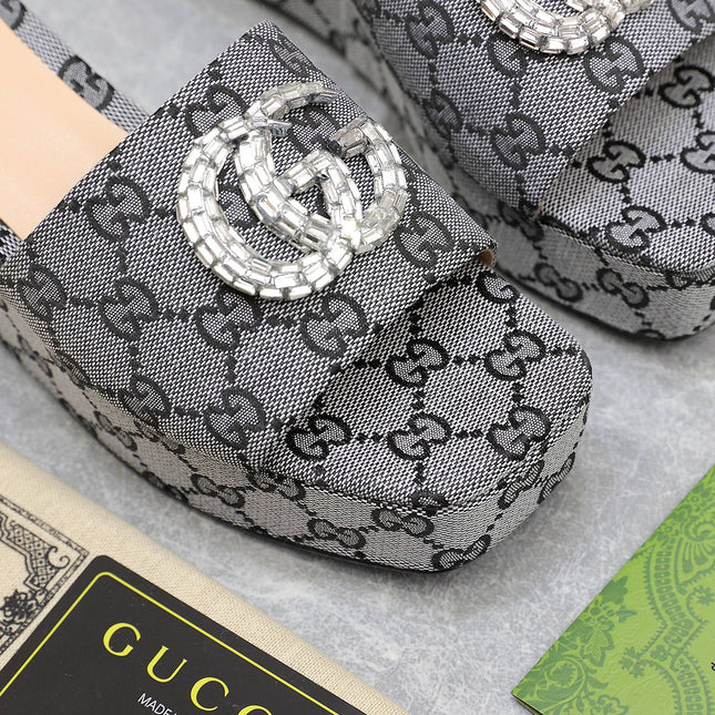 HIGH WEDGE PLATFORM WITH DOUBLE G IN GRAY CANVAS