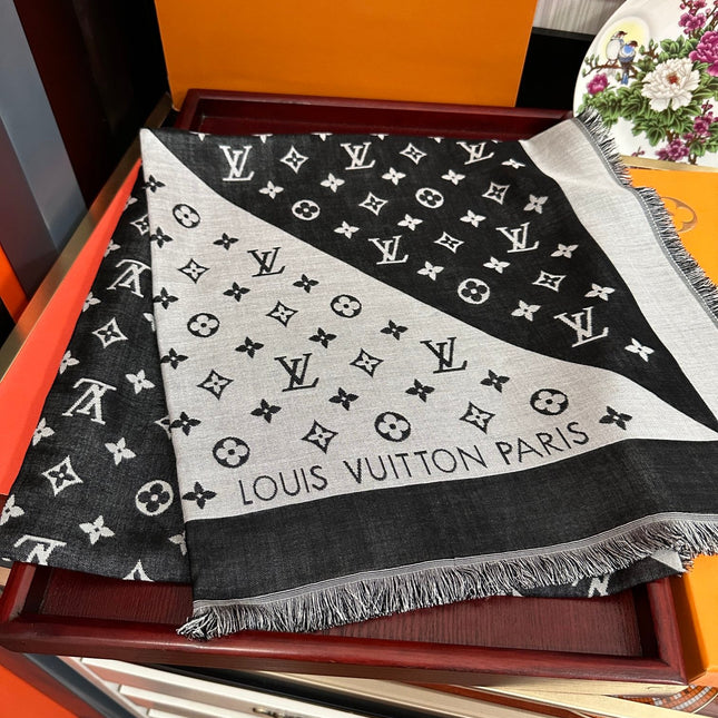 MONOGRAM 140 CM SQUARE SCARF IN BLACK MIX WHITE CASHMERE 391107