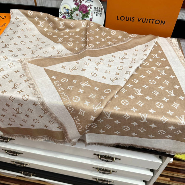 MONOGRAM 140 CM SQUARE SCARF IN PEANUT BROWN MIX WHITE CASHMERE 391108