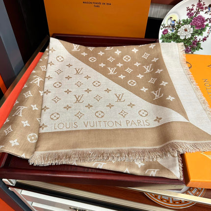 MONOGRAM 140 CM SQUARE SCARF IN PEANUT BROWN MIX WHITE CASHMERE 391108