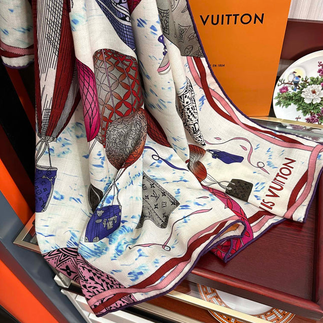 UP AND AWAY 140 CM SQUARE SILK SCARF COLORFUL 400073