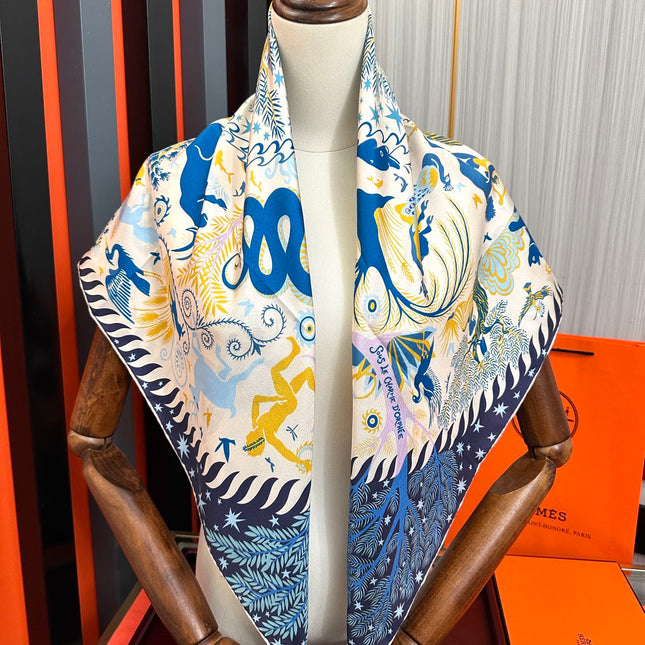 CHANEL 25S SCARF 90 IN SILK 709580