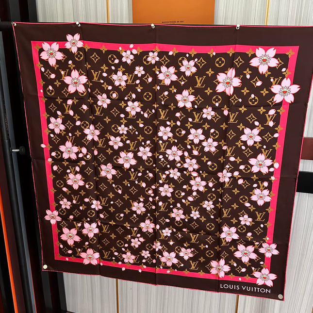 LV SCARF 90 CM IN SILK 723121