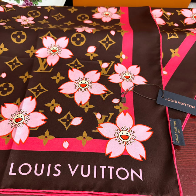 LV SCARF 90 CM IN SILK 723121