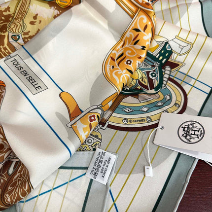 HERMES 25S SCARF 90 IN SILK 001