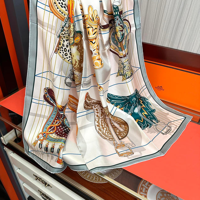 HERMES 25S SCARF 90 IN SILK 001