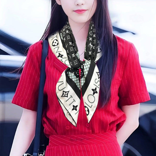LV SCARF 90 CM IN SILK 732040