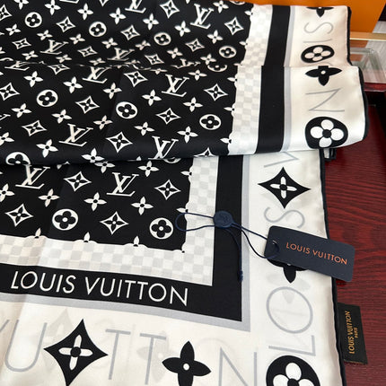 LV SCARF 90 CM IN SILK 732040