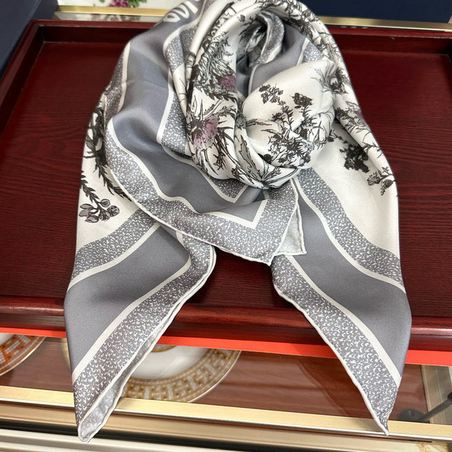 DIOR SCARF 90 CM IN SILK 733854