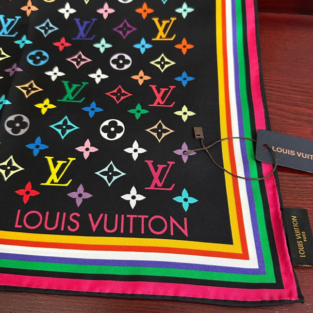 LV SCARF 90 CM IN SILK 07