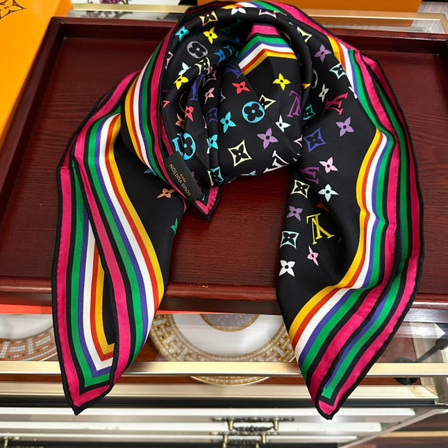 LV SCARF 90 CM IN SILK 07