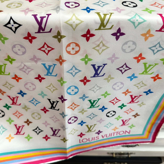 LV SCARF 90 CM IN SILK 06