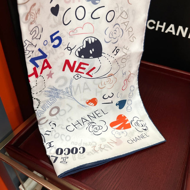 CHANEL 25S SCARF 90 IN SILK 738420