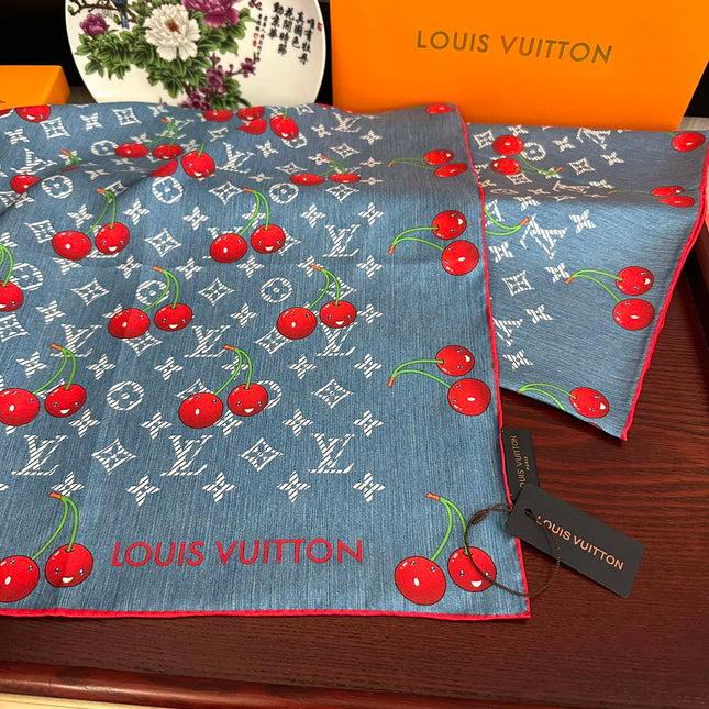 LV SCARF 90 CM IN SILK 04