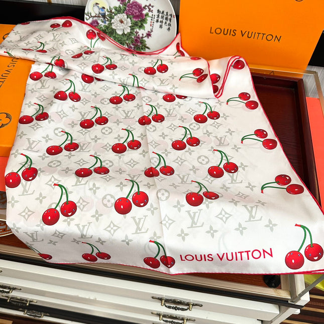 LV SCARF 90 CM IN SILK 03
