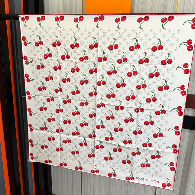 LV SCARF 90 CM IN SILK 03